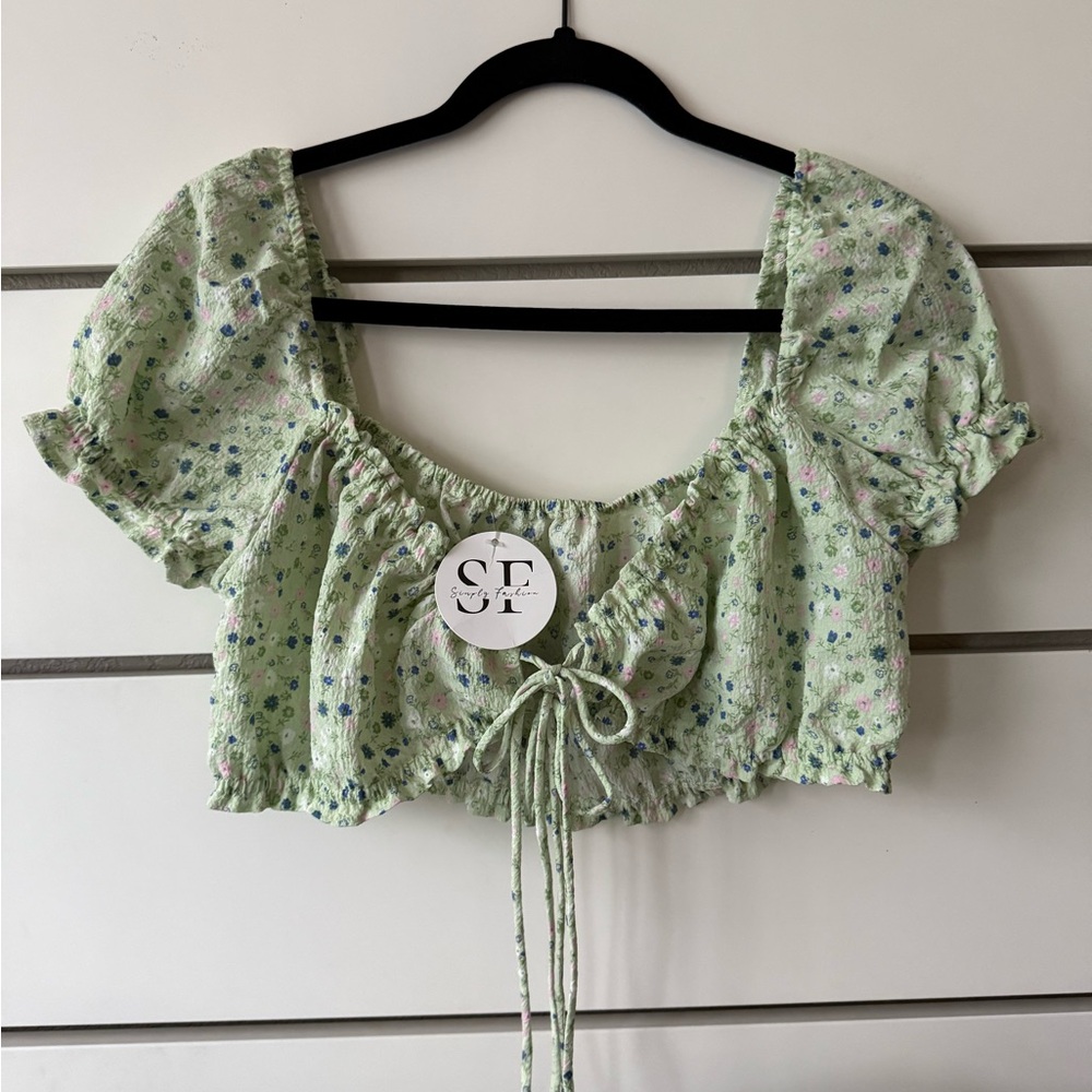 Women's Green Floral Crop Top